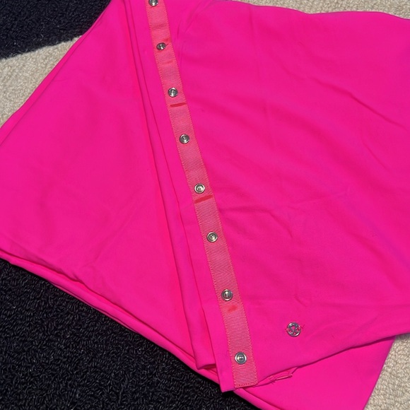 Lululemon Vinyasa Scarf - Picture 2 of 5